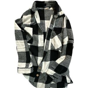 Med Black & White Buffalo Plaid wooden buttons 100% cotton made in Turkey NWOT